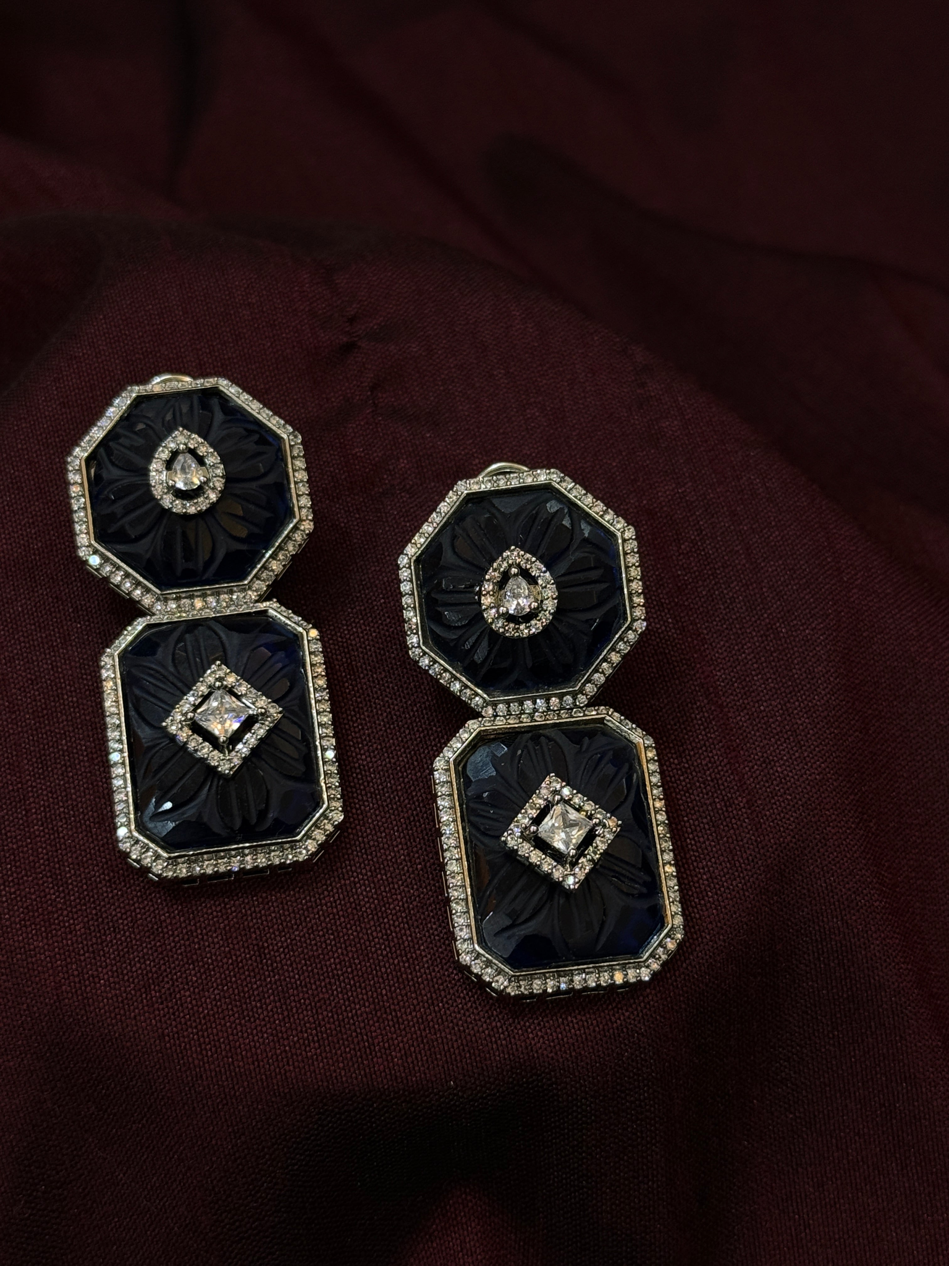 Royal Octagon Carved Kundan Earrings